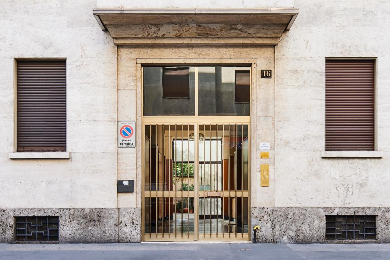 Centrale Elyon Apartment Milan Luaran gambar